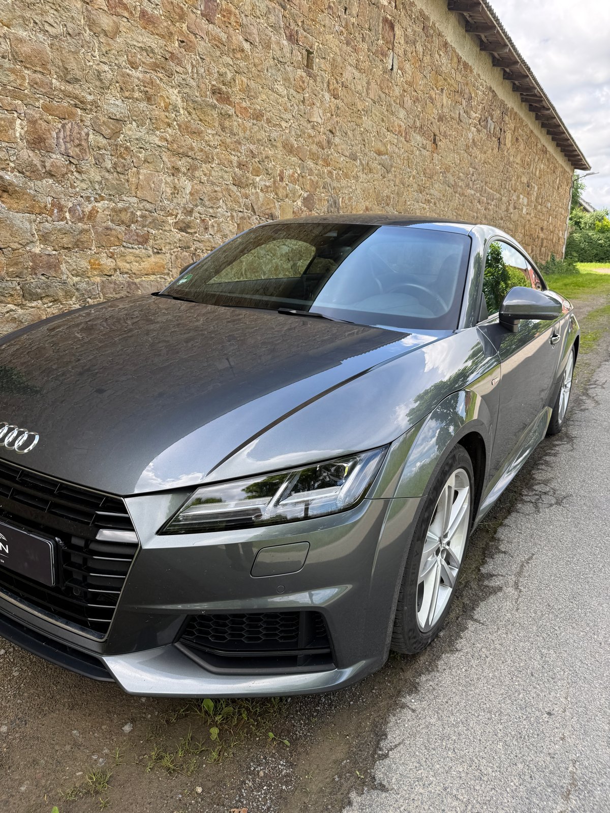 Audi TT S line in Daytonagrau