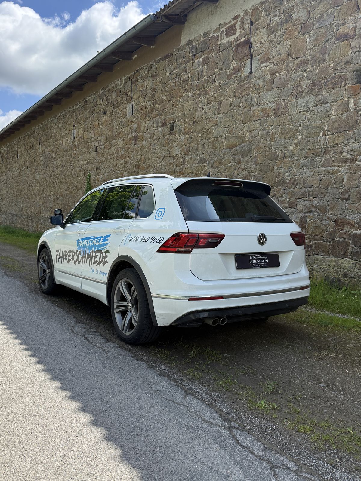 VW Tiguan der Fahrschule Fahrerschmiede